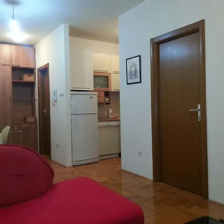 Apartman Kukolj Apartment